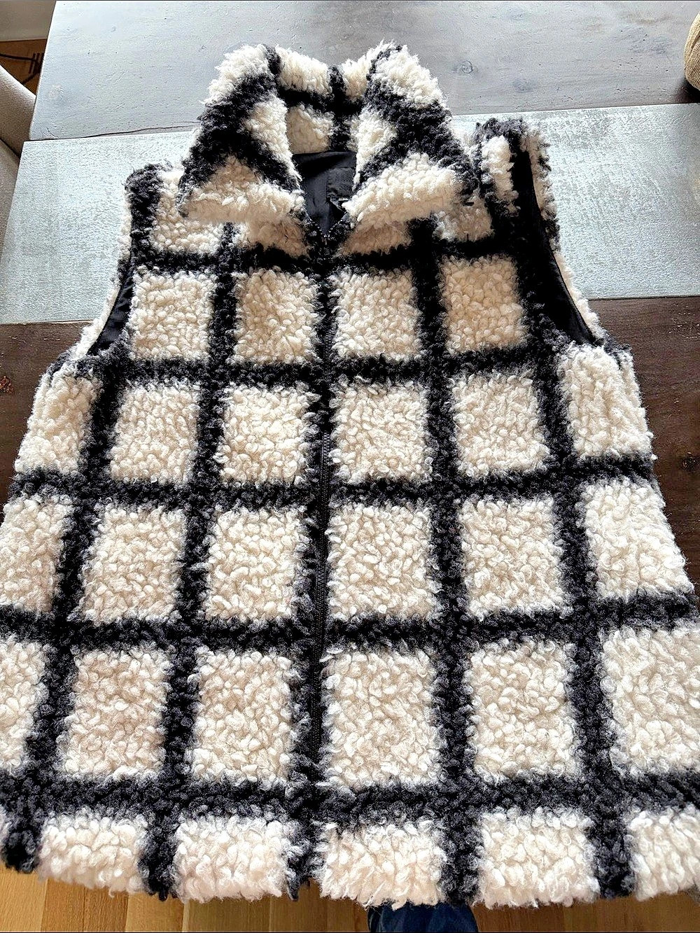 Anna Sui Checkered Sherpa Vest in Black & Cream Size Medium Like New